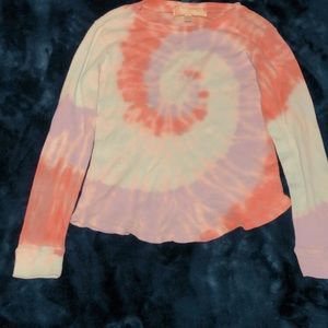 Very cute pastel tie-dye spiral long sleeve